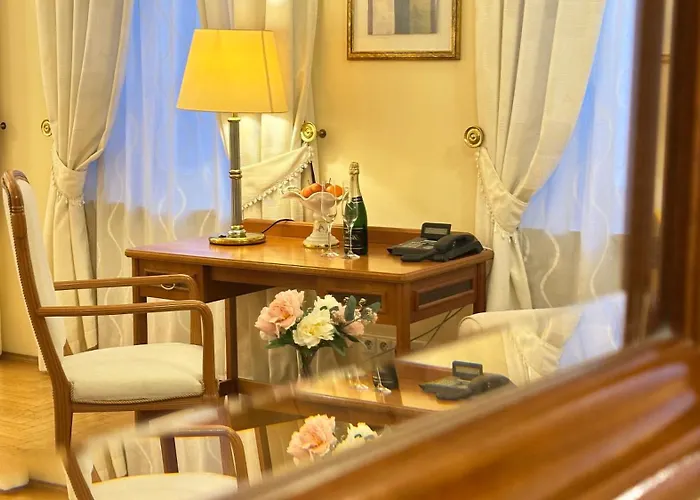 Fleur De Lis 4* Prague