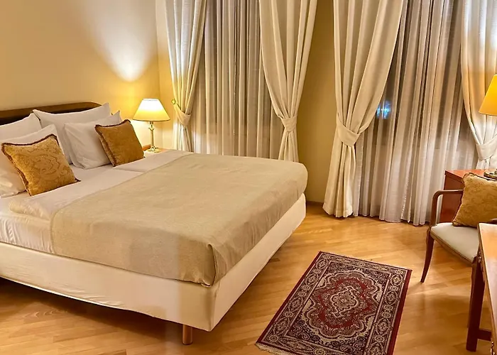 Fleur De Lis Hotel Prague