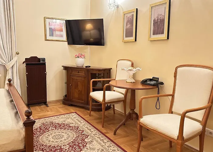 Fleur De Lis Szálloda 4*
