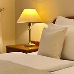 Hotel Fleur De Lis 4*