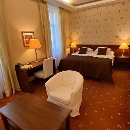 Fleur De Lis 4* 프라하