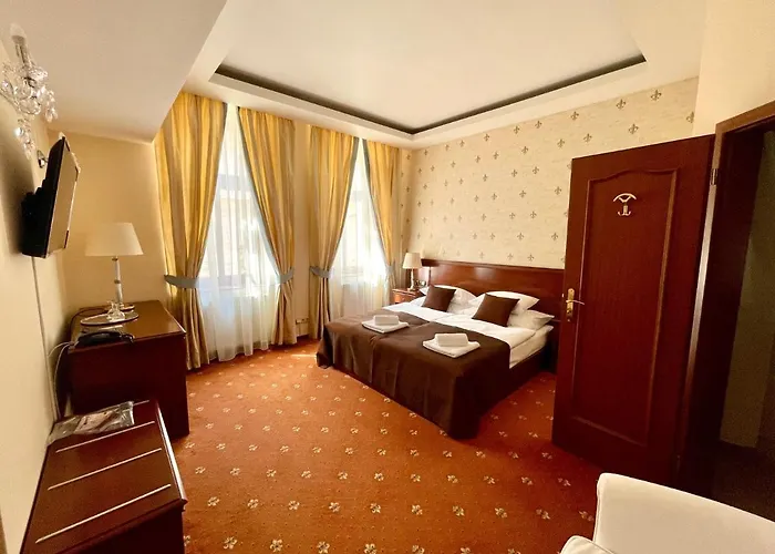 Hotell Fleur De Lis 4*