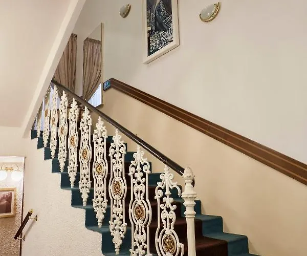 Fleur De Lis 4* Prag