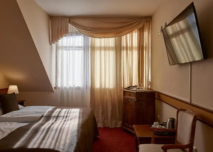 Fleur De Lis 4* Prag