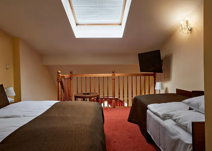 Fleur De Lis Hotell 4*