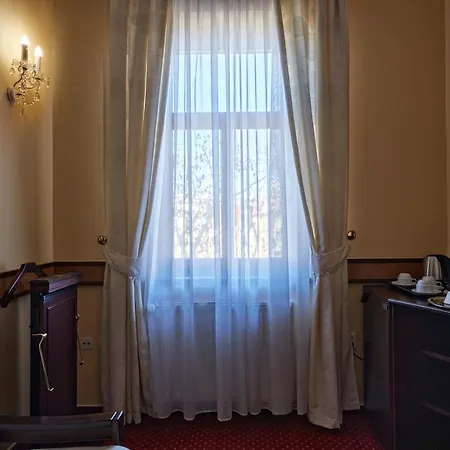 Fleur De Lis Otel Prag