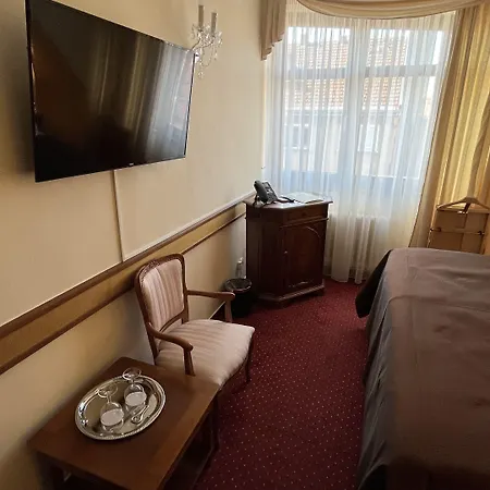 Fleur De Lis Otel 4*