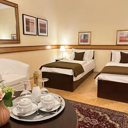 Fleur De Lis