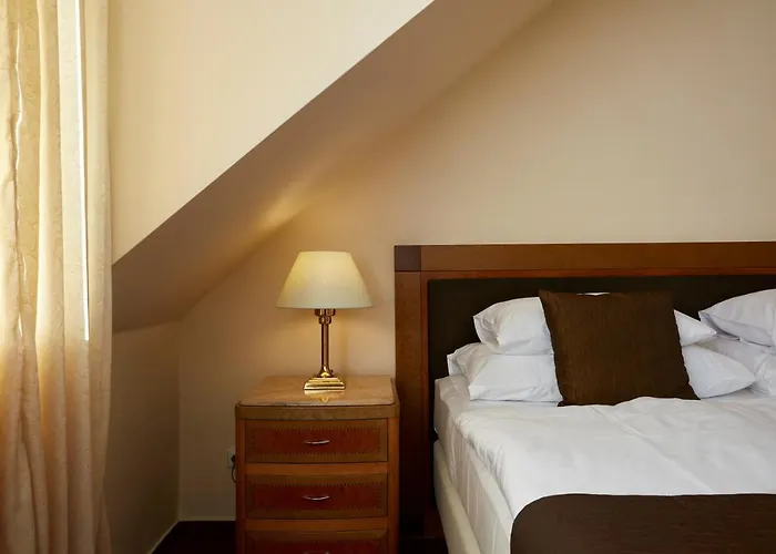 Fleur De Lis 4* Praga